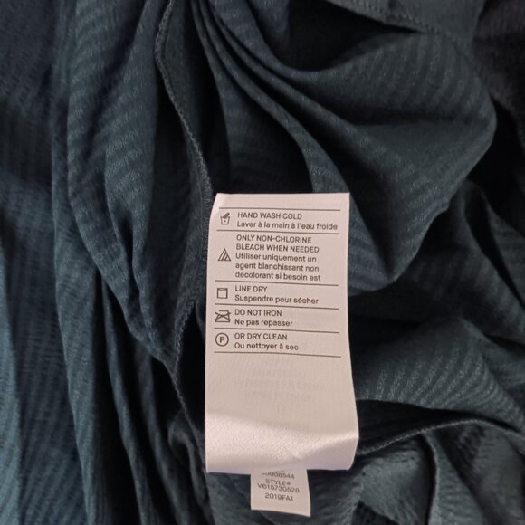 NWT Vince Women's Teal Pleated Asymmetrical Midi Skirt Size 6 - Picture 15 of 15